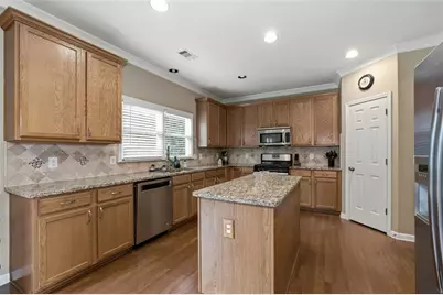 4341 Nesbin Drive NE, Kennesaw, GA 30144 - Photo 6