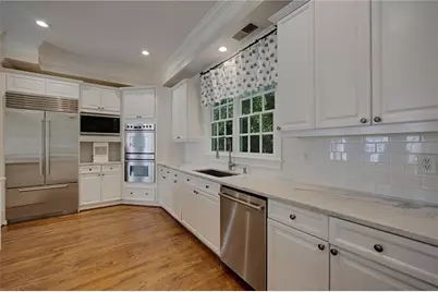 3014 Greendale Drive NW, Atlanta, GA 30327 - Photo 10