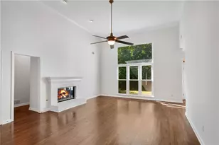 1180 Home Pl Dr, Lawrenceville, GA 30043 - Photo 4