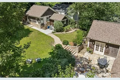 537 Spring Valley Road NW, Atlanta, GA 30318 - Photo 4