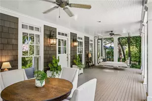 537 Spring Valley Rd NW, Atlanta, GA 30318 - Photo 2