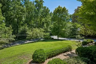 537 Spring Valley Rd NW, Atlanta, GA 30318 - Photo 64