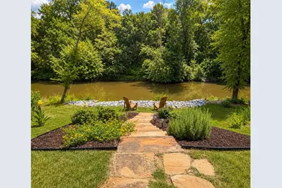 105 Chase Lane, Forsyth, GA 31029 - Photo 2