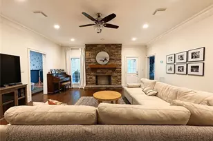 105 Chase Ln, Forsyth, GA 31029 - Photo 6