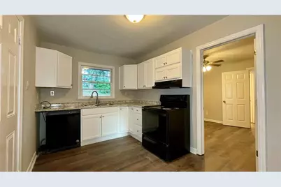 2744 Fairlane Drive SE, Atlanta, GA 30354 - Photo 12