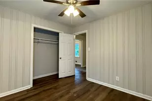 2744 Fairlane Dr SE, Atlanta, GA 30354 - Photo 10