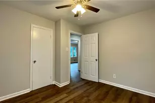 2744 Fairlane Dr SE, Atlanta, GA 30354 - Photo 6