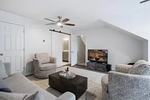 2554 Longcourt Circle SE, Atlanta, GA 30339 - Photo 32