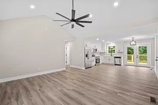 141 Azalea St SW, Calhoun, GA 30701 - Photo 8
