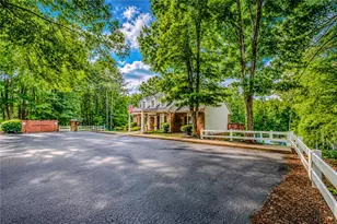 2092 Plantation Rd, Lawrenceville, GA 30044 - Photo 54