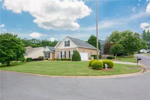 130 Oak Haven Dr, Canton, GA 30115 - Photo 2