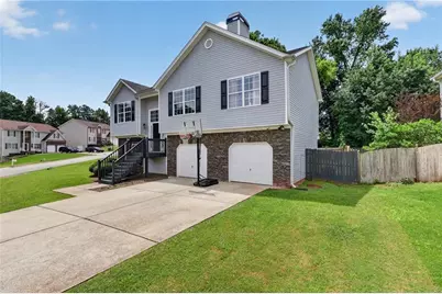 661 Nine Oaks Circle, Villa Rica, GA 30180 - Photo 2
