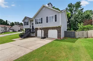 661 Nine Oaks Cir, Villa Rica, GA 30180 - Photo 2