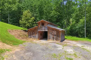 135 Amy Ln, Canton, GA 30115 - Photo 80