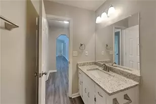 1395 Chalet Cir, Lawrenceville, GA 30043 - Photo 14