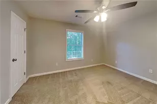 1395 Chalet Cir, Lawrenceville, GA 30043 - Photo 12