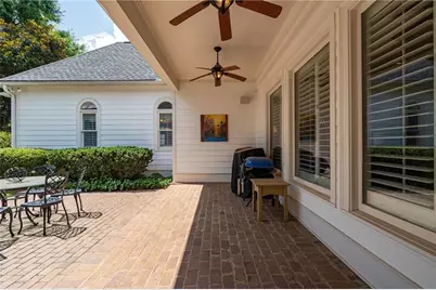 300 Horseshoe Bend, Statham, GA 30666 - Photo 32