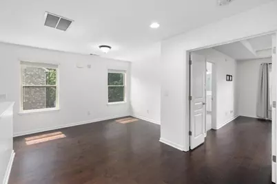 1575 Trailview Way NE, Atlanta, GA 30329 - Photo 20