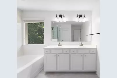 1575 Trailview Way NE, Atlanta, GA 30329 - Photo 24