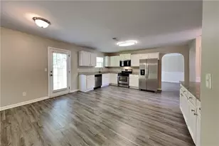 98 Margaret Xing, Dallas, GA 30132 - Photo 4