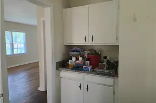 635 Burbank Circle SE, Smyrna, GA 30080 - Photo 24