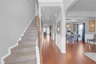 558 Hideaway Dr, Jonesboro, GA 30238 - Photo 2