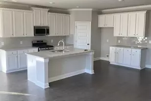 200 Broadleaf Walk, Woodstock, GA 30188 - Photo 2