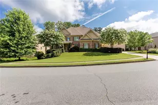 2824 Magnolia Creek Dr NW, Kennesaw, GA 30152 - Photo 2