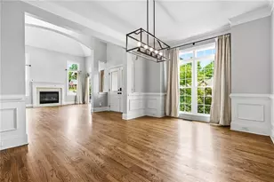 11415 Donnington Dr, Johns Creek, GA 30097 - Photo 12