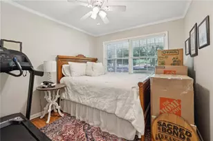 2172 Jonathon Ln NE, Brookhaven, GA 30319 - Photo 14