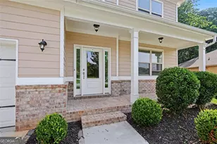 516 Brks Vlg Dr, Pendergrass, GA 30567 - Photo 2
