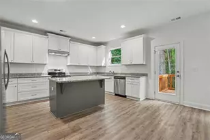 516 Brks Vlg Dr, Pendergrass, GA 30567 - Photo 8