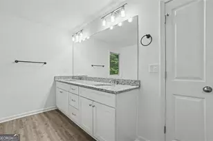 516 Brks Vlg Dr, Pendergrass, GA 30567 - Photo 16