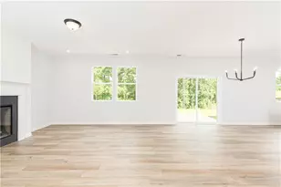 370 Jasmine Woods Dr, Lawrenceville, GA 30046 - Photo 24