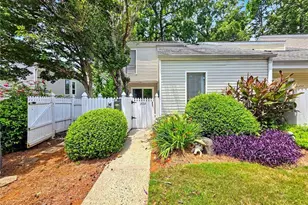 2692 Meadowlawn Dr SE, Marietta, GA 30067 - Photo 1