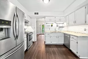 2692 Meadowlawn Dr SE, Marietta, GA 30067 - Photo 10