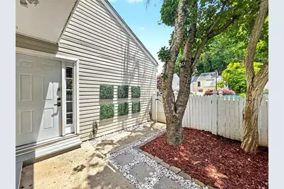 2692 Meadowlawn Drive SE, Marietta, GA 30067 - Photo 4