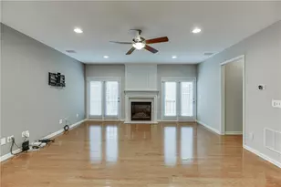 2801 Loftview Square, Atlanta, GA 30339 - Photo 10