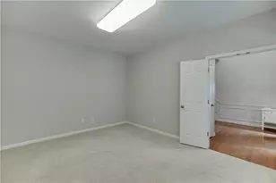 2801 Loftview Square, Atlanta, GA 30339 - Photo 6
