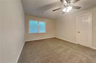 3960 Windy Shore Dr, Snellville, GA 30039 - Photo 14