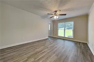 3960 Windy Shore Dr, Snellville, GA 30039 - Photo 4