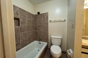 5140 High Point Rd, Union City, GA 30291 - Photo 6