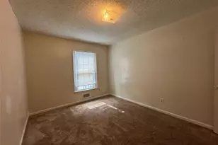 5140 High Point Rd, Union City, GA 30291 - Photo 10