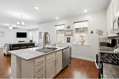 352 Hinton Farm Way, Dacula, GA 30019 - Photo 10