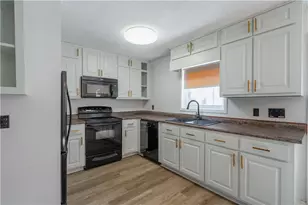 3230 Halifax Dr, Cumming, GA 30041 - Photo 4