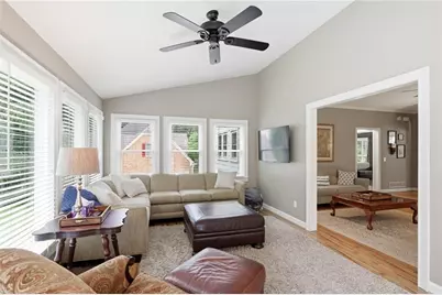 2798 Saddlebrook Way NW, Marietta, GA 30064 - Photo 8
