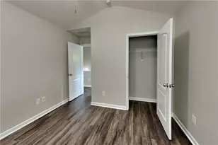 843 Lobdale Falls Dr, Lawrenceville, GA 30045 - Photo 12