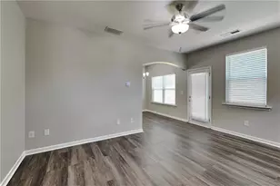 843 Lobdale Falls Dr, Lawrenceville, GA 30045 - Photo 4
