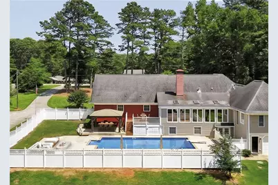 2678 N Bogan Road, Buford, GA 30519 - Photo 2
