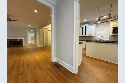871 Lenox Ct NE, Atlanta, GA 30324 - Photo 18